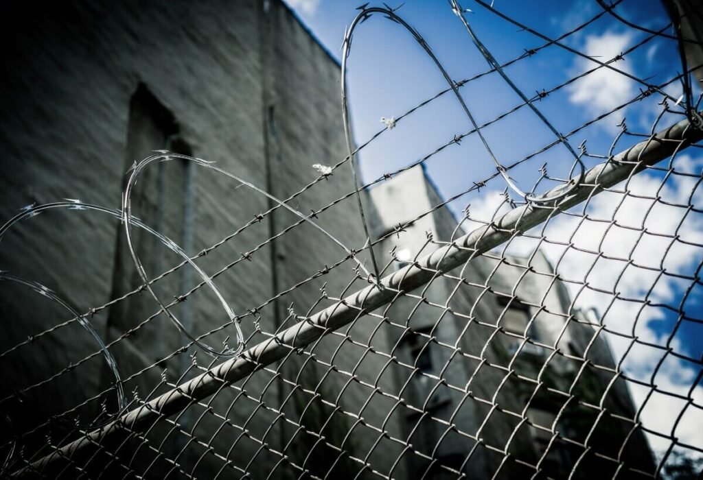 sistema prisional brasileiro x internacionais